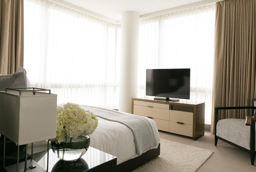 Junior Penthouse