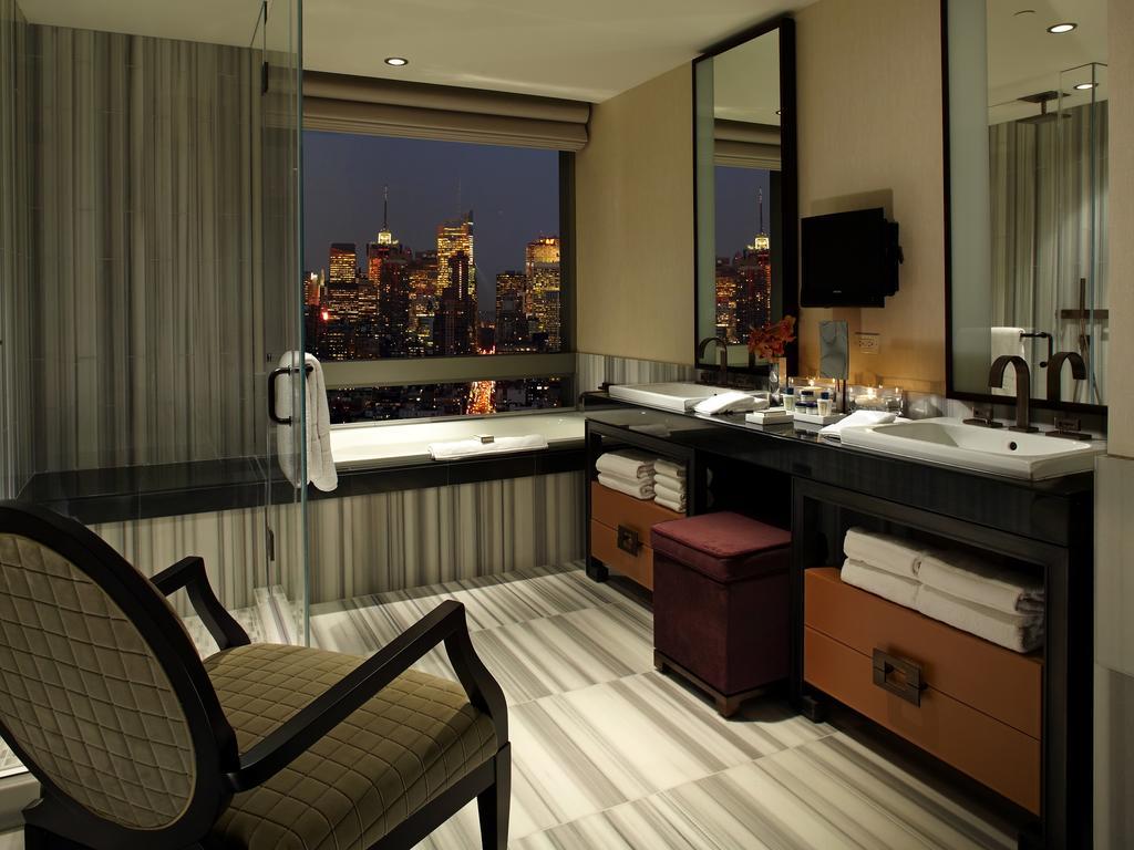 Junior Penthouse